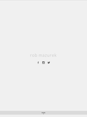 Version single page du site Rob Mazurek en février 2017.